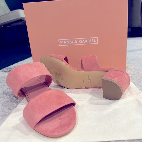 Beautiful Blush Pink Mansur Gavriel Suede Sandal. Never worn, brand new. - Picture 2 of 7